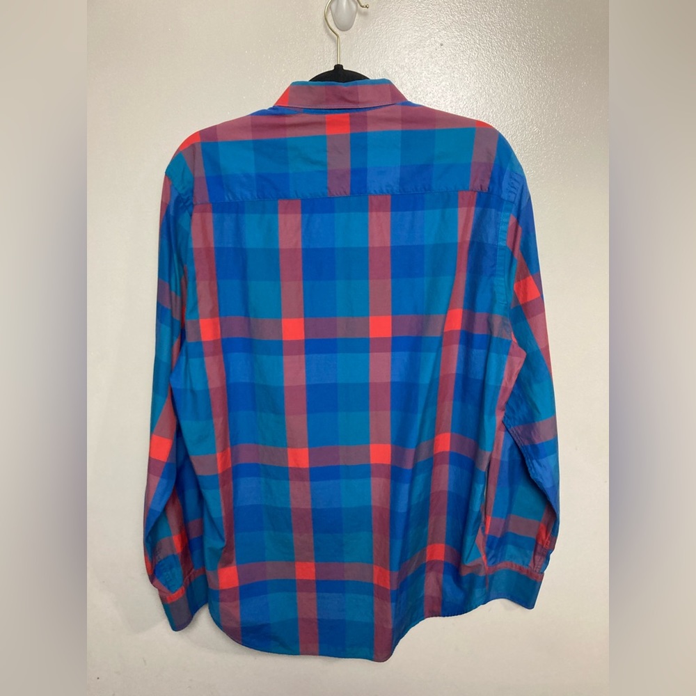 Bugatchi blue/red/green plaid shaped fit long sleeve button up. Large - Picture 6 of 6